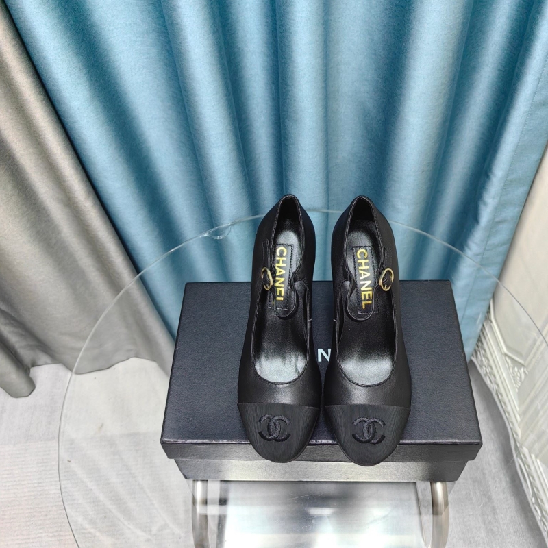 Ch*el high heels